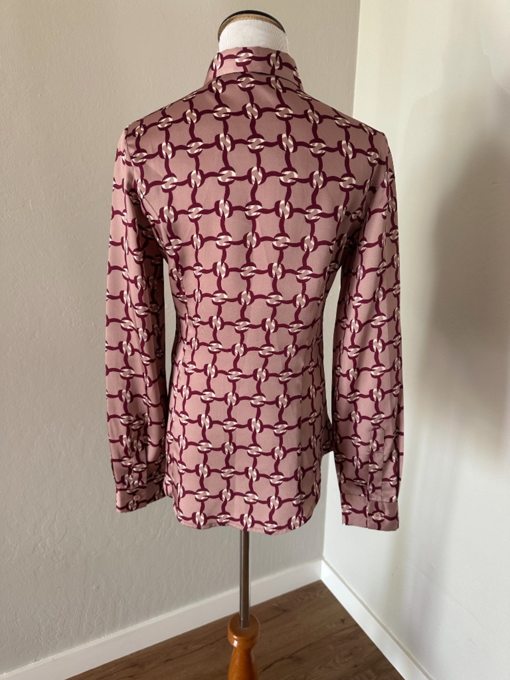 LOVE MOSCHINO Button Down Ruffle Shirt - Picture 4 of 8